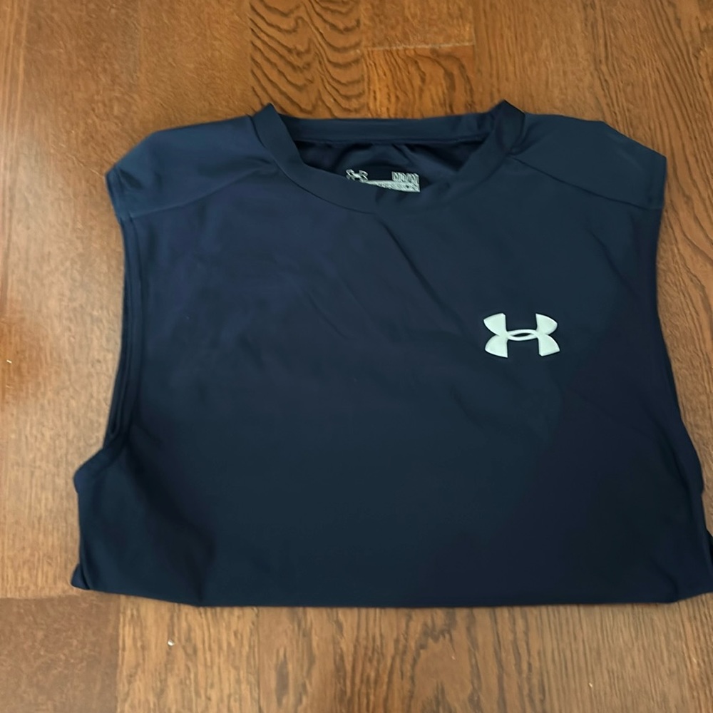 under armour compression shirt